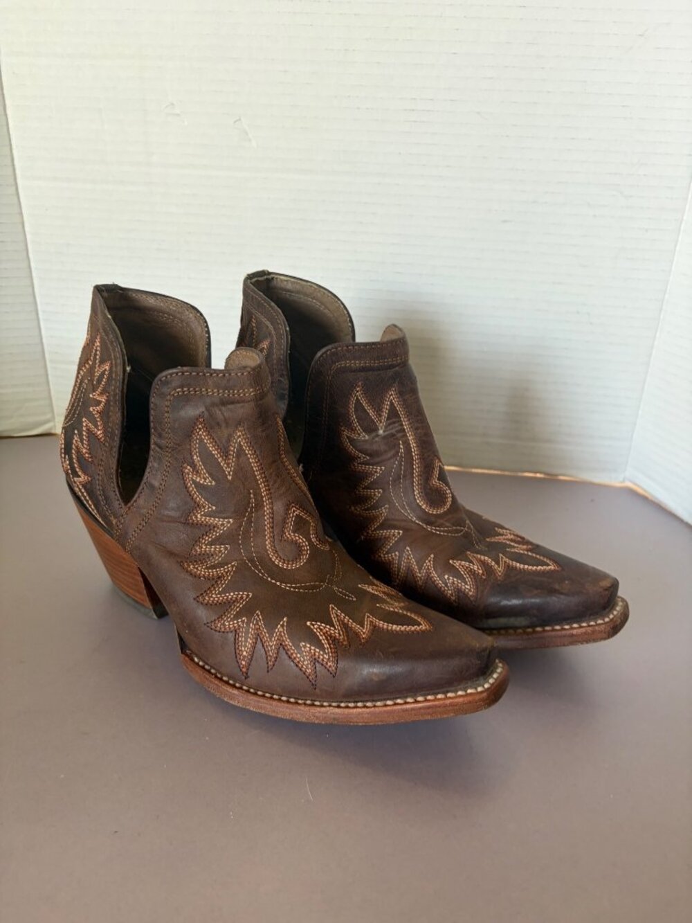 Ariat Womens Brown Leather Western Ankle Boots